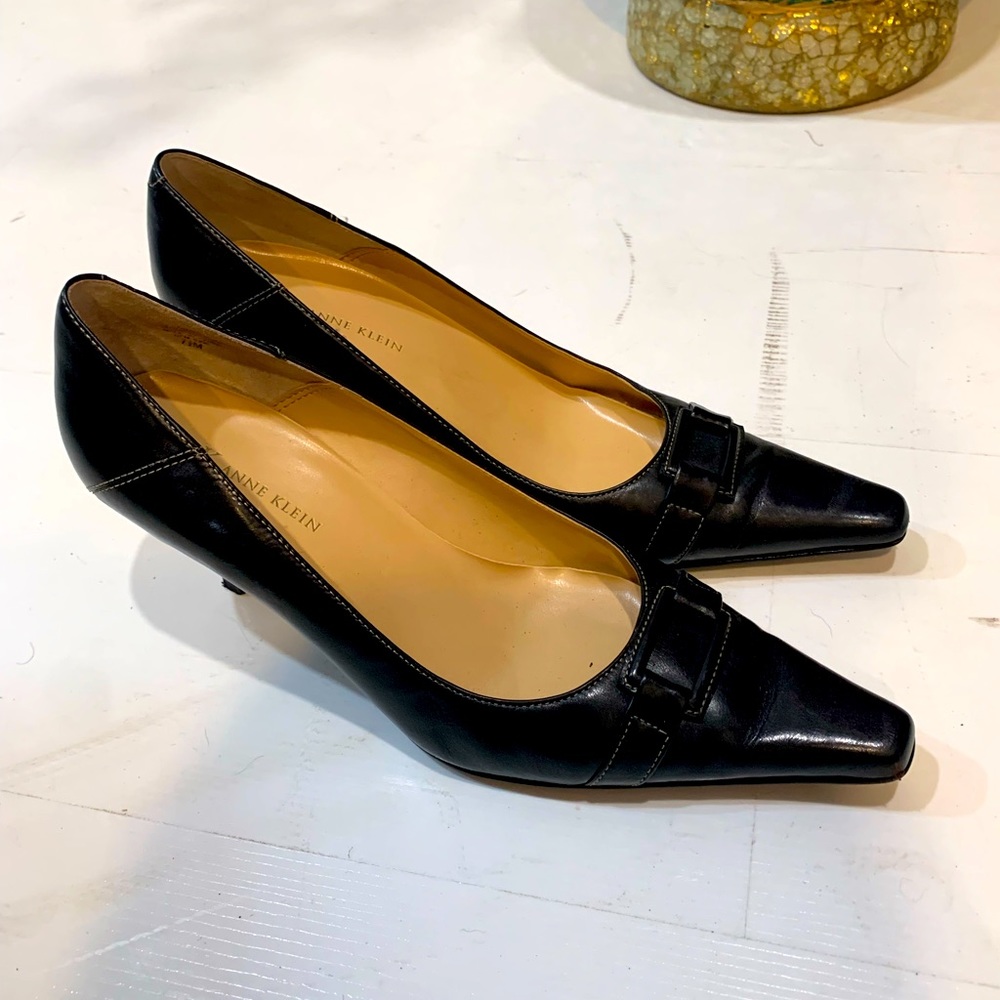 Anne Klein women’s shoes size 7 1/2